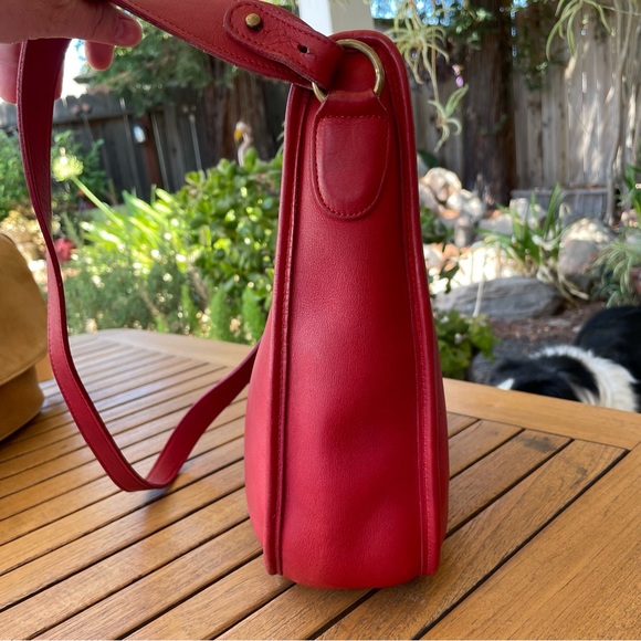 Vintage Red Coach Beckett, #9920, made in the USA, pre-1994 - Picture 4 of 14